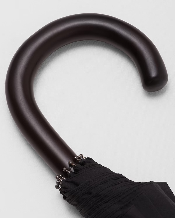 Maple Handle Black