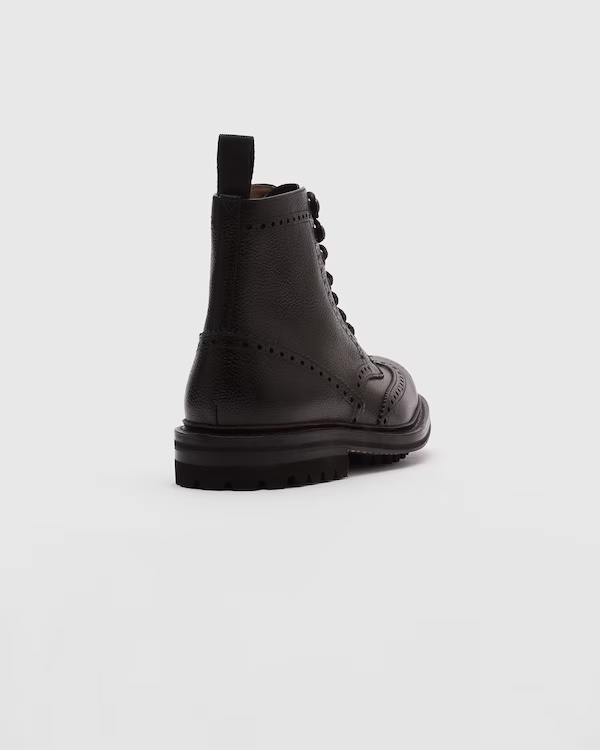 Highland Grain Lace-Up Boot Brogue Black